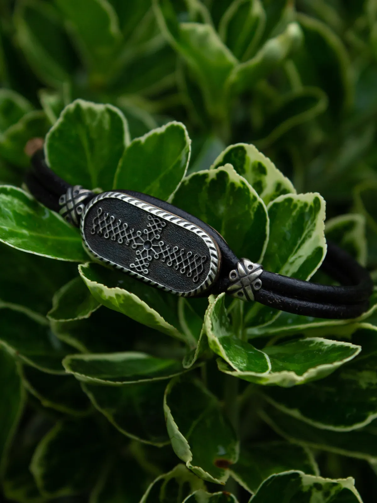 ფესვი - Brown leather strap, large silver piece, M size